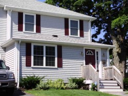 39 West St, Newton, MA 02458-1349