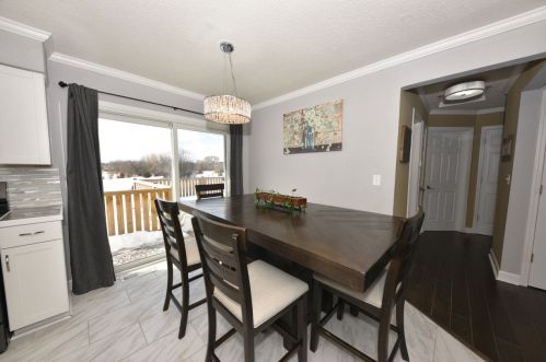 8885 70, Milwaukee WI 53223-2113 exterior