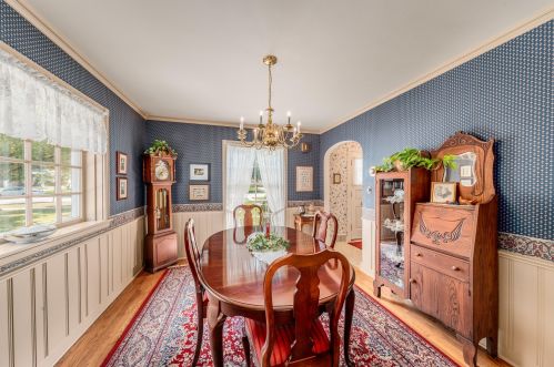 2611 Pasadena Blvd, Milwaukee WI 53226-1950 exterior