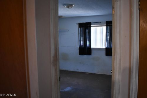 6501 42nd Ave, Phoenix AZ 85053-5308 exterior