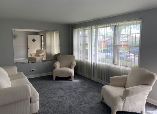 11648 Throop St, Chicago, IL 60643-5123