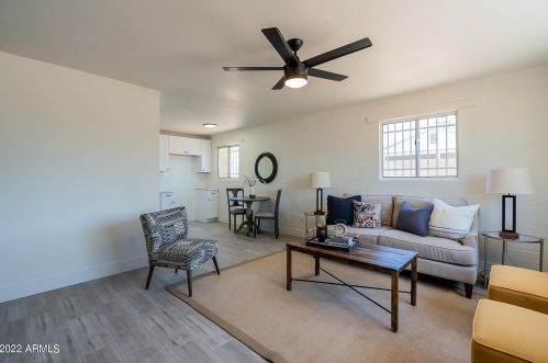 9235 4 Ave, Phoenix AZ 85041-5746 exterior