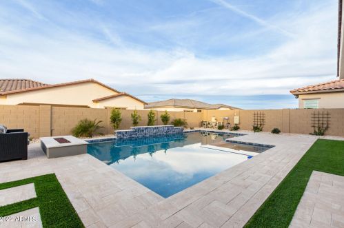 2106 Sagittarius Pl, Chandler AZ 85249-5834 exterior