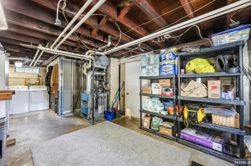 152 Madison Ave, Cresskill NJ 07626-1301 exterior