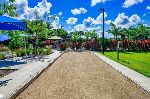 9123 Cherry Oaks Ln, Naples FL 34114-0858 exterior