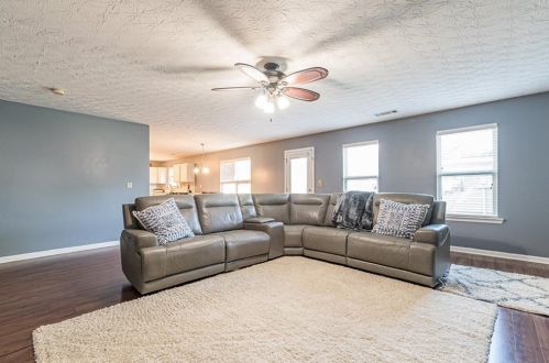 2948 Meadow Point Dr, Lithonia GA 30039-7767 exterior