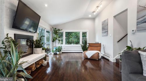 14600 Fairacres Rd, Silver Spring MD  20905-4432 exterior