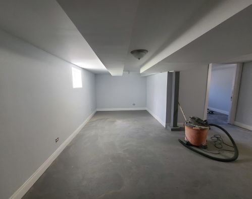 325 107th St, Chicago IL  60628-3303 exterior