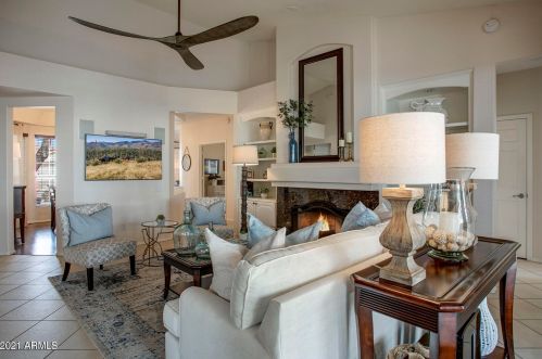 3345 Behrend Dr, Phoenix AZ 85050-1923 exterior