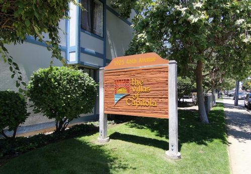 1925 46th Ave, Capitola CA 95010-2653 exterior