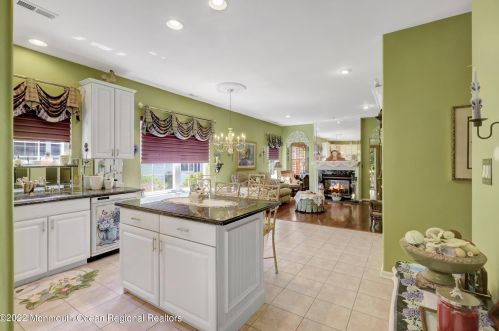 2 Arcadia Dr, Lakehurst NJ 08759-6160 exterior