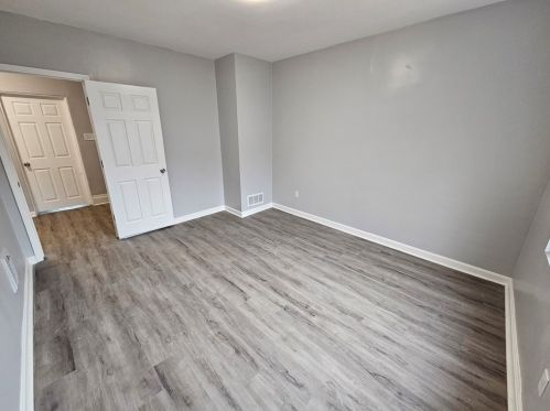 835 Heberton St, Pittsburgh PA  15206-2227 exterior