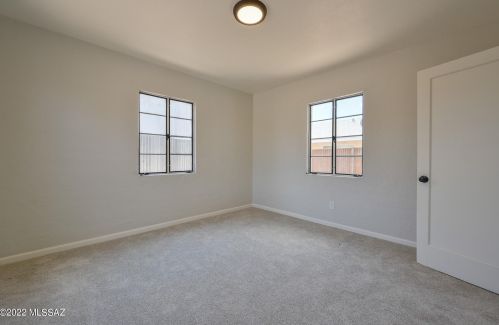 2501 Fremont Ave, Tucson AZ 85706-1457 exterior