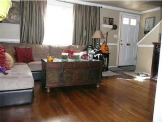 256 Newman St, Metuchen NJ  08840-2644 exterior