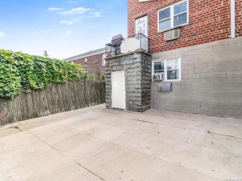 1640 Fowler Ave, Bronx NY 10462-3406 exterior