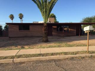4865 28th St, Tucson, AZ 85711-6416