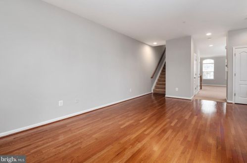 7403 Macon Dr, Glen Burnie MD 21060-8387 exterior