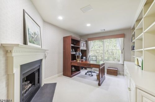 20 Chadwell Pl, Morristown NJ 07960-6946 exterior