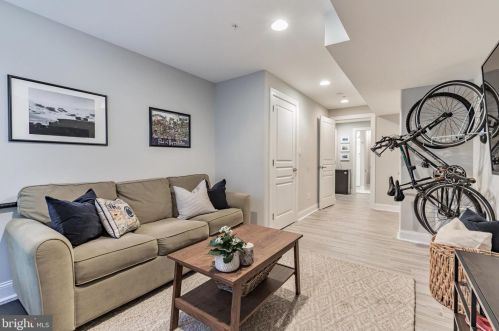 2616 Collins St, Philadelphia PA 19134-3709 exterior