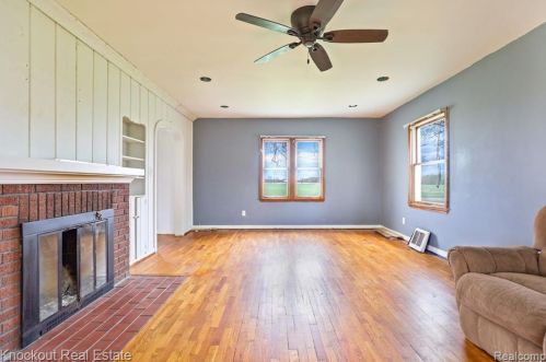 5450 Atkins Rd, Vassar MI 48768-9479 exterior