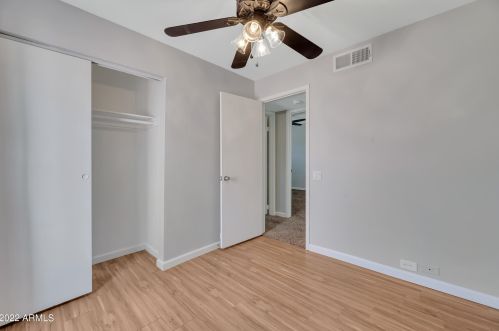 4713 10 St, Phoenix AZ 85020-2625 exterior