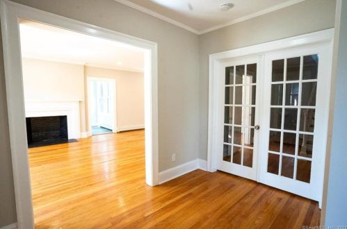 410 Commonwealth Ave, New Britain CT 06053-2404 exterior