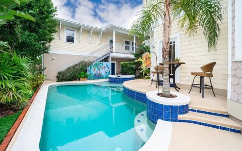 1505 Pinecrest Pl, Orlando FL 32803-4140 exterior