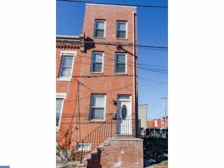 2476 Emerald St, Philadelphia PA  19125-1230 exterior