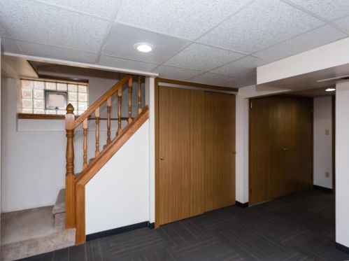 6471 Devonshire Ave, Saint Louis MO 63109-2505 exterior