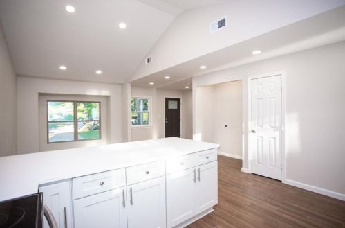 1903 El Capitan Dr, Dallas TX  75228-1621 exterior