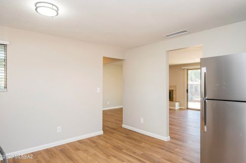 6159 Seneca St, Tucson AZ  85712-3010 exterior