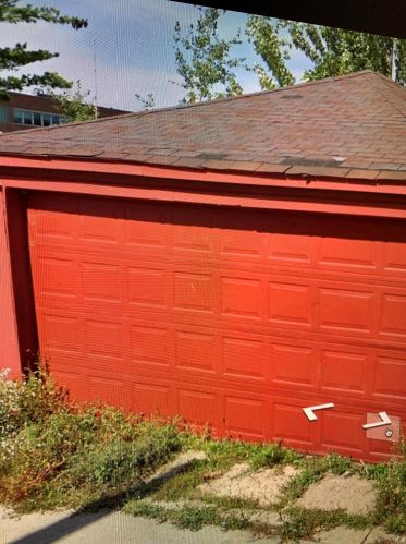 4235 29 St, Milwaukee WI 53208-4206 exterior