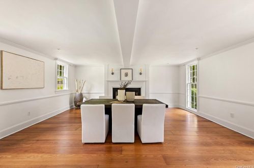 14 Middle Patent Rd, Armonk NY  10504-2802 exterior