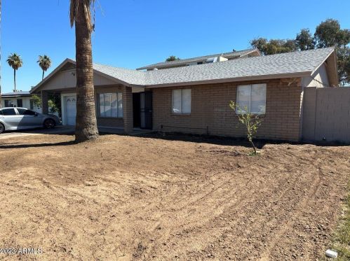 8635 32nd Ave, Phoenix AZ  85051-9010 exterior