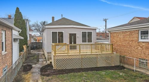 3950 Olcott Ave, Chicago IL 60634-2116 exterior