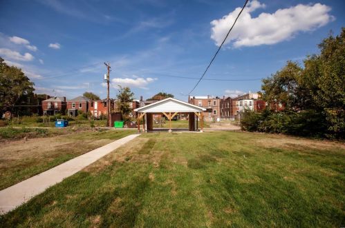 3721 Hebert St, Saint Louis MO 63107-2202 exterior