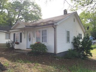 1501 Madison St, Gastonia NC  28052-6319 exterior