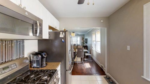 2916 Meade Ave, Chicago IL 60634-5024 exterior