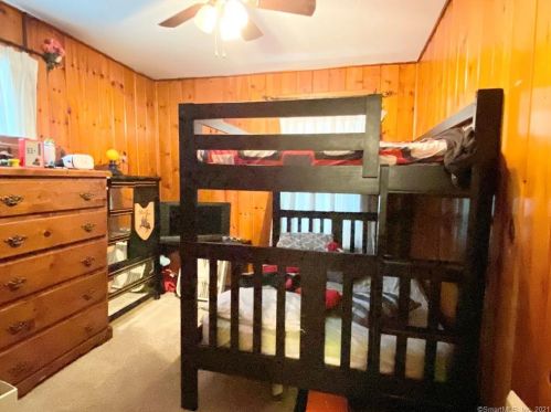 154 Fairview St, New Britain CT 06051-2706 exterior