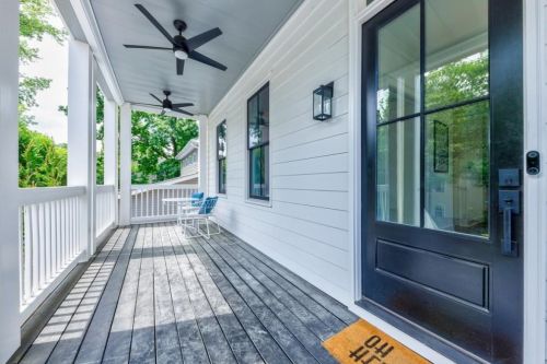 62 Montgomery St, Atlanta GA  30307-2844 exterior