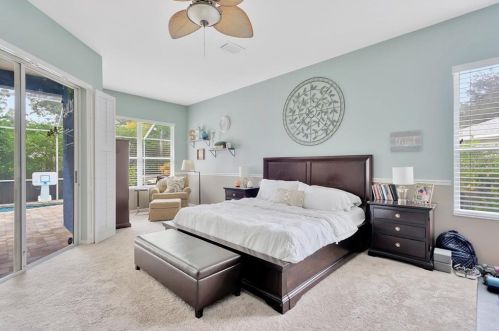 15410 Heathridge Dr, Tampa FL 33625-1638 exterior