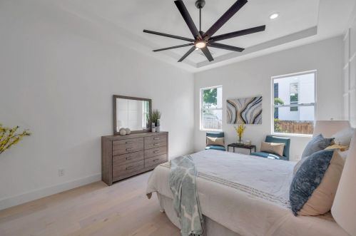 4307 Clark Ave, Tampa FL  33611-1305 exterior