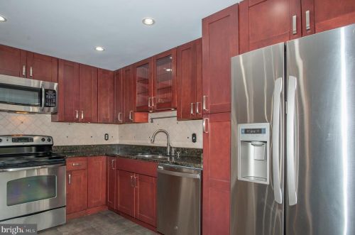 6528 Brookleigh Way, Alexandria VA exterior