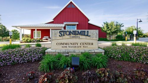 11646 Aster Pl, Saint Paul MN 55129-6705 exterior