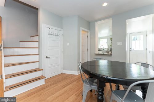 228 Girard Ave, Philadelphia PA 19130-1687 exterior