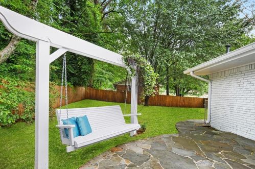 3763 Gloucester Dr, Tucker GA  30084-7204 exterior