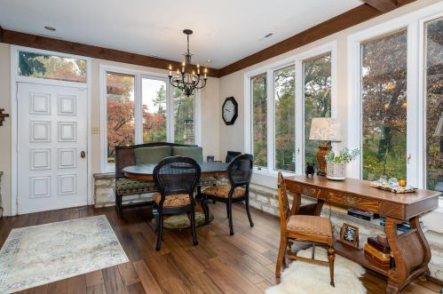 28 Huntleigh Wood, Saint Louis MO 63131-4814 exterior