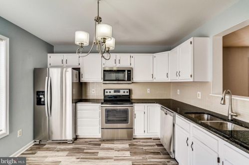 207 54th St, Washington DC  20019-6625 exterior