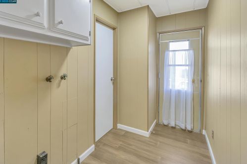 45 Terrace Dr, Concord CA 94518-2046 exterior