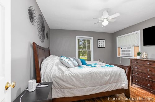 5807 124th Ave, Fennville MI  49408-9468 exterior